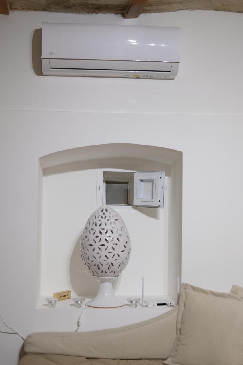 Nicole House Couette-café Bari